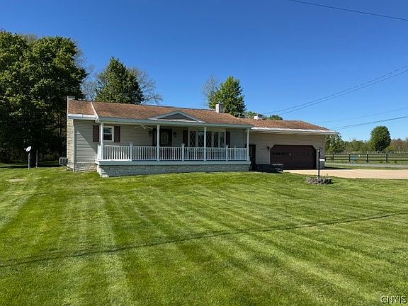 2nd image of 4167 Senn Rd