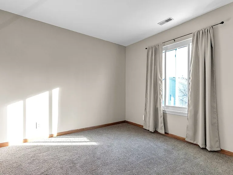 22311 W Niagara Ct — Photo 14