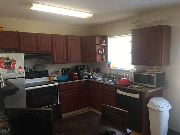 4th image of 306 Pope St