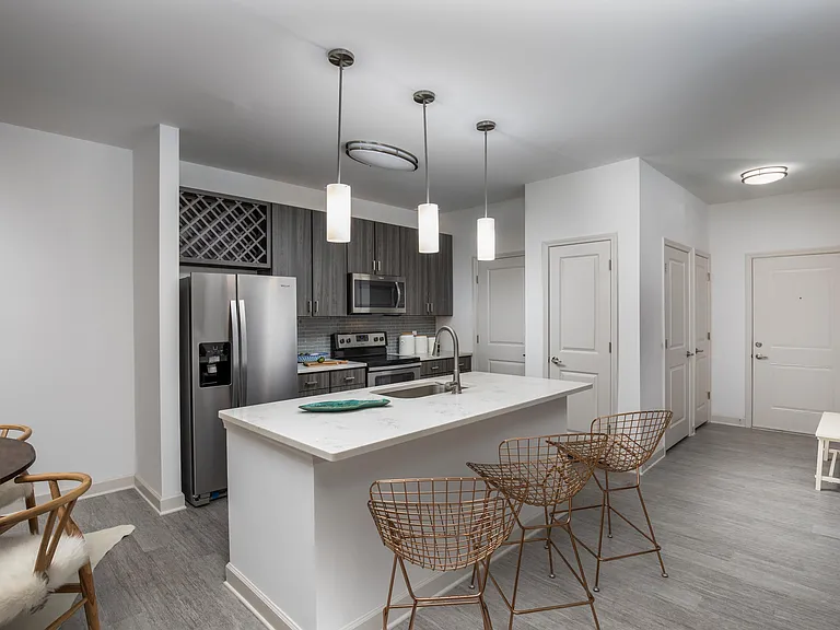 Legacy Mount Pleasant Apartments — Photo 29