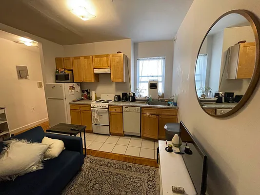 Rented by Best Apartments North Inc | media 10