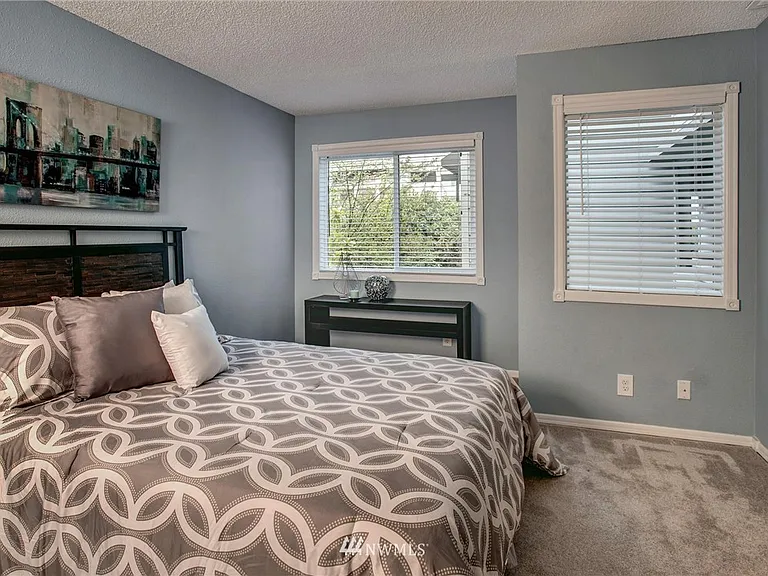 7459 Old Redmond Rd — Photo 14