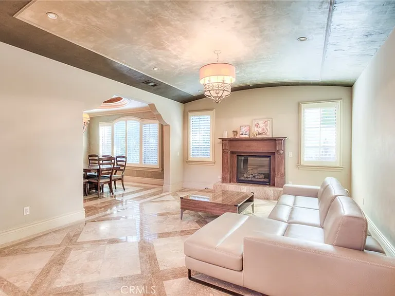 605 Walnut Ave — Photo 12