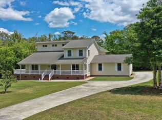 103 Phillips Landing Dr #17, Morehead City, NC 28557