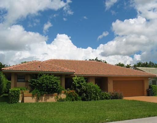 1st image of 8637 NW 82nd St