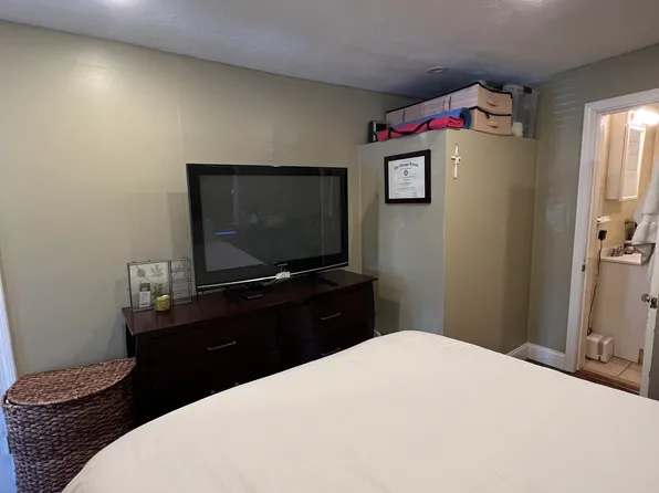 735A Somerville Ave #1, Somerville, MA 02143