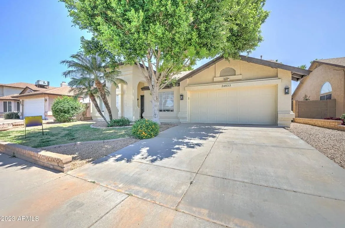 Building Photo - 24833 N 41st Ave