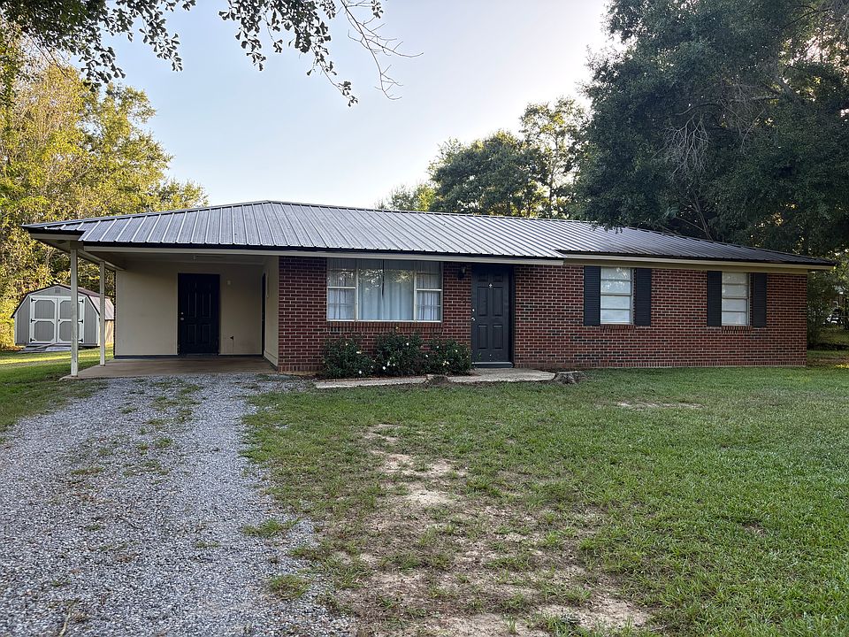 1st image of 74 Marilyn Dr