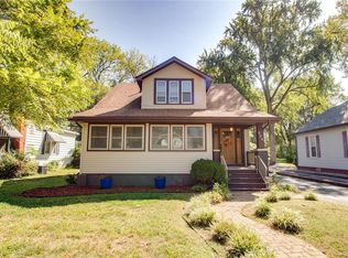 824 Troy Rd, Edwardsville, IL 62025