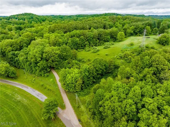 2461 Peters Creek Rd, Cambridge, OH 43725