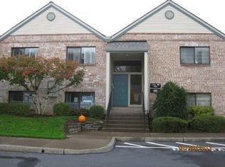 16286 SW 130th Ter APT 63, Tigard, OR 97224