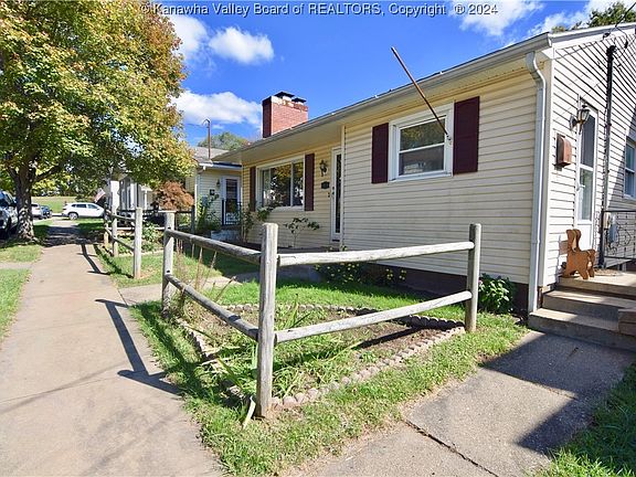 2nd image of 2610 Liberty St