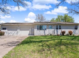 104 Cherry St, Marshalltown, IA 50158