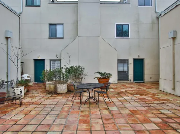 400 Tuam St Unit 22, Houston, TX 77006