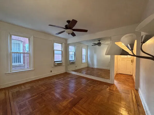 8725 26th Ave #1, Brooklyn, NY 11214