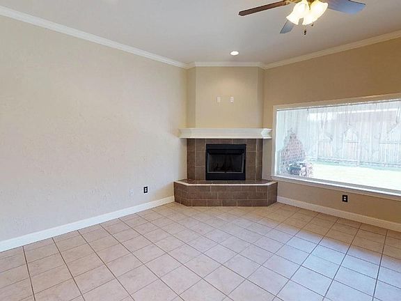 4th image of 5917 Tarin St