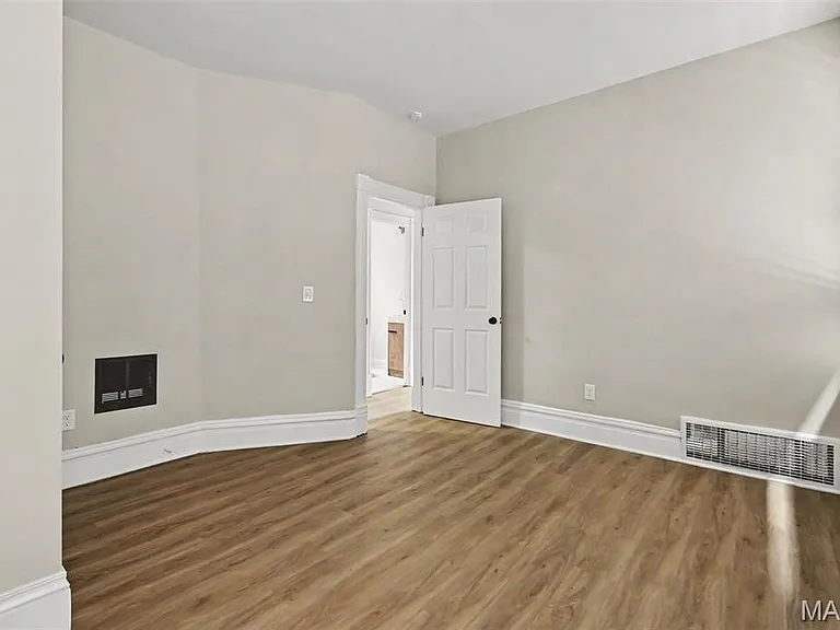 4539 Arco Ave #2 — Photo 10
