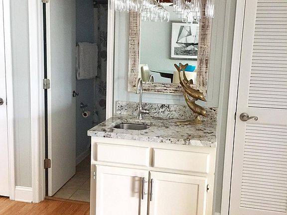 5th image of 1400 Ocean Blvd #209C