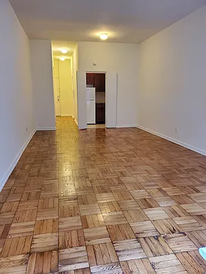 Rented by ALTER REALTY CO INC | media 1