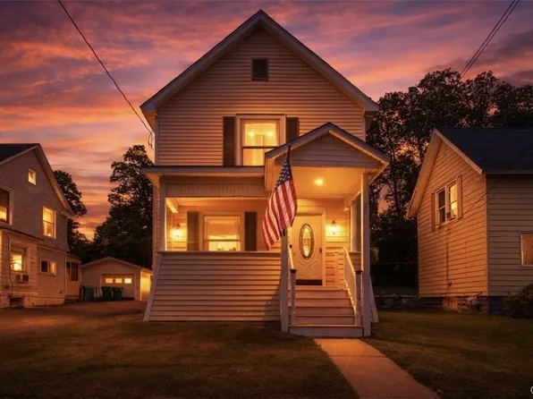 22 Liberty St, Carthage, NY 13619