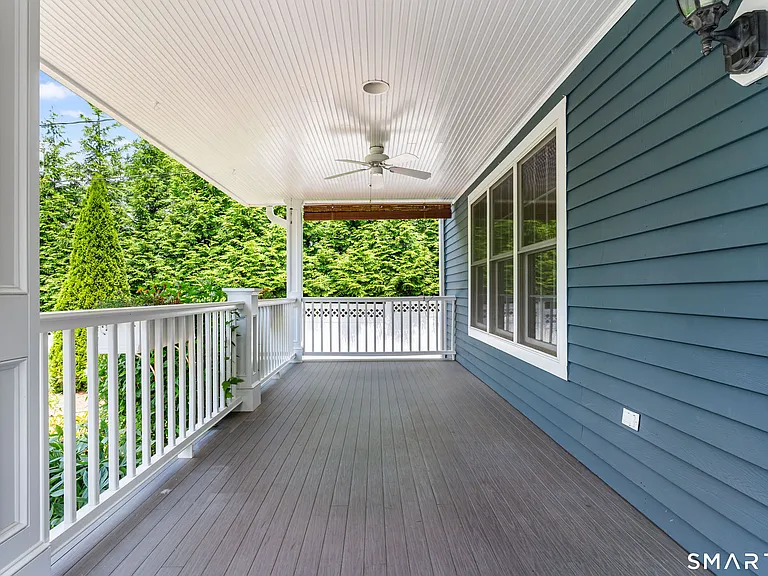 24 Herman Ave — Photo 4