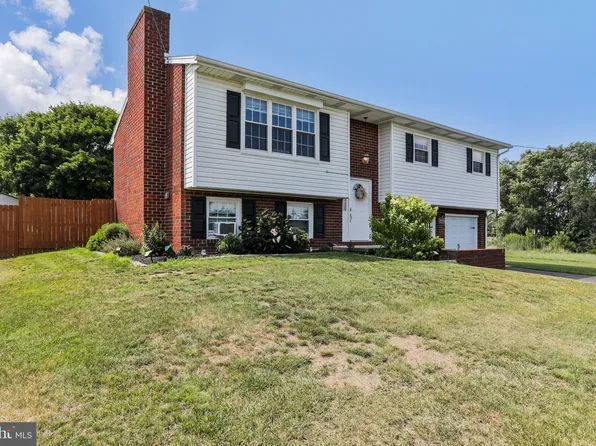 4135 Ricklyn Dr, Chambersburg, PA 17202