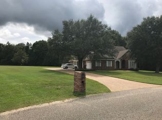 18041 Fairway View Dr, Biloxi, MS 39532