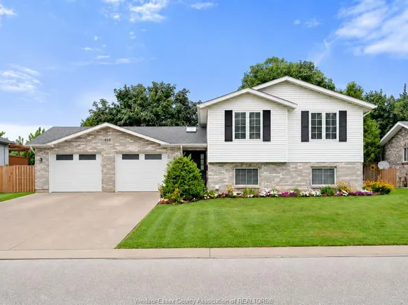 855 Lawndale Ave, Kingsville, ON N9Y 3S5