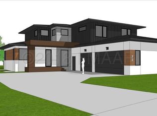 914 Sunset Dr, Mapleton, ND 58059