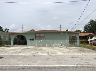912 NW 34th Ave, Miami, FL 33125