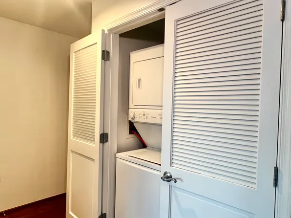 3112 City Place image 7 of 15