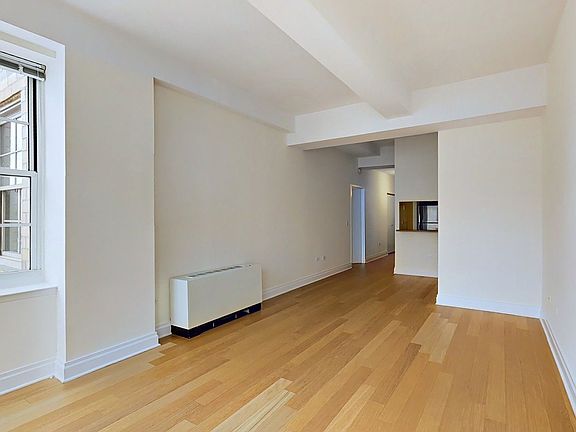 4th image of 21 West St APT 24F