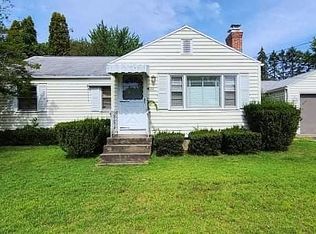 86 Kirk Dr, Springfield, MA 01109