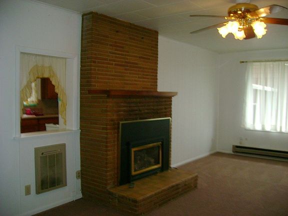 4th image of 2730 Sumner Ave