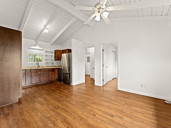 3rd image of 196 Muliwai Dr