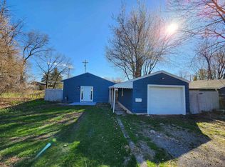 860 Shady Shore Dr, Bay City, MI 48706