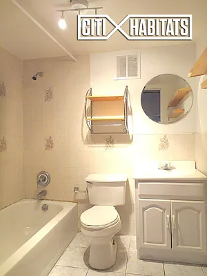 Rented by Citi Habitats | media 42