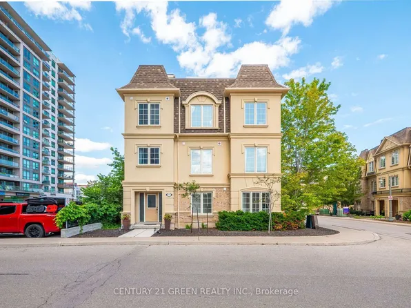 1250 Saint Martins Dr #111, Pickering, ON L1W 0A2