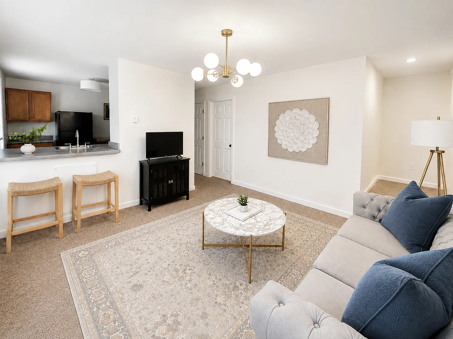2 bed, 1100 sqft, $1,750 — Photo 2