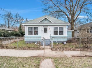 1527 Madison St, Muskegon, MI 49442