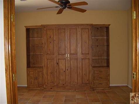 Murphy bed in den