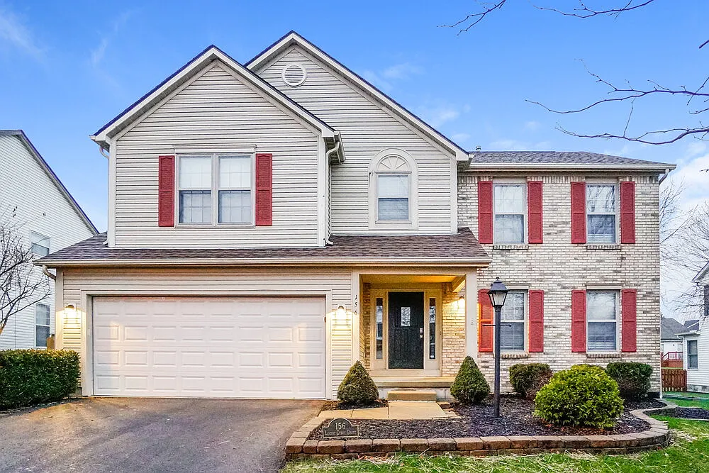 4 bed, 3.0 bath, 2932 sqft, $3,330 — Photo 1