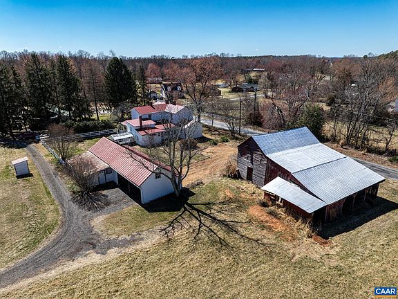 3rd image of 9451-1 Black Walnut Run Rd