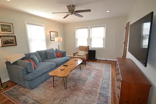 6938 Home St Photo 1
