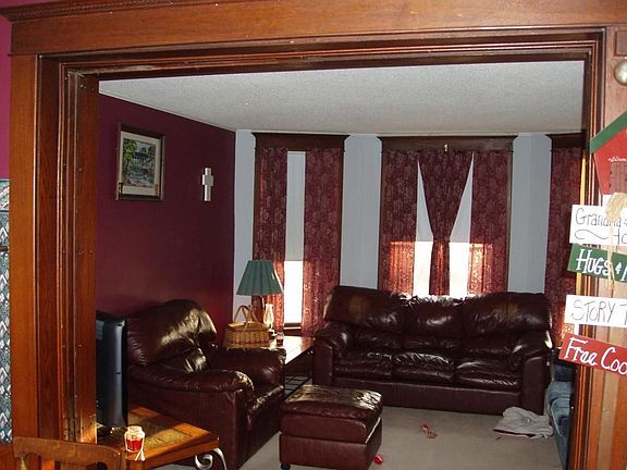 4th image of 203 S Kearney St