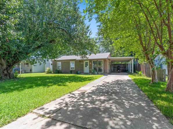 1112 Don Ave, Denham Springs, LA 70726