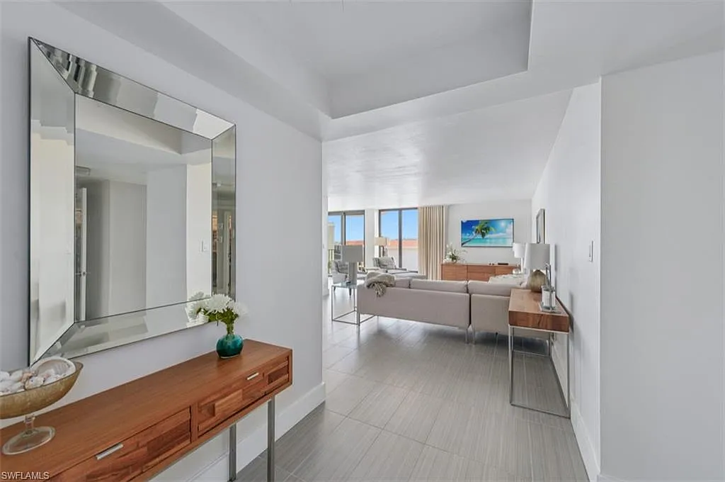 2 bed, 2.5 bath, 1505 sqft, $13,000 — Photo 3