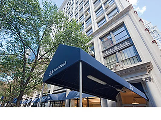 Sold by Corcoran | media 19