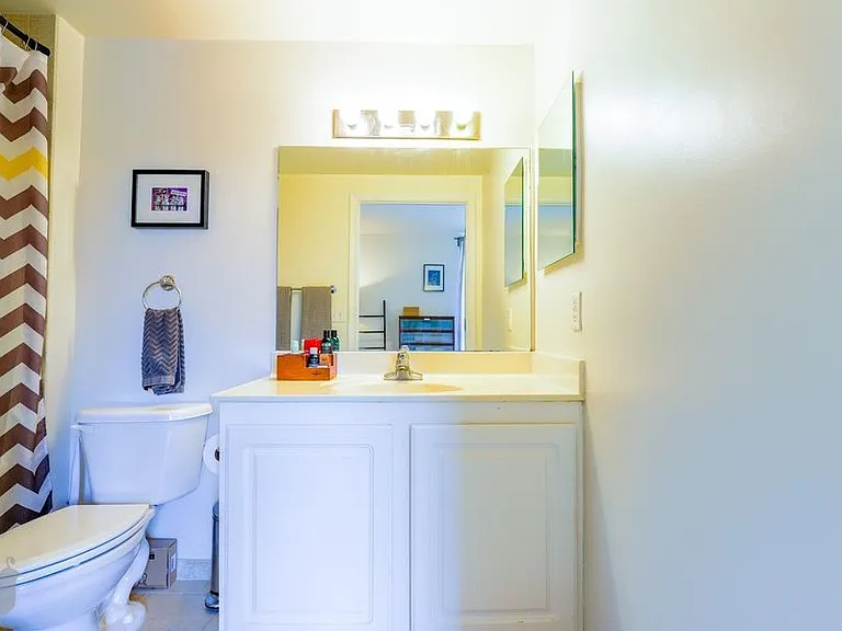 355 I St SW #109 — Photo 34