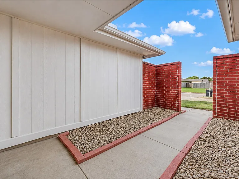 11923 Loveland Pass Dr — Photo 27